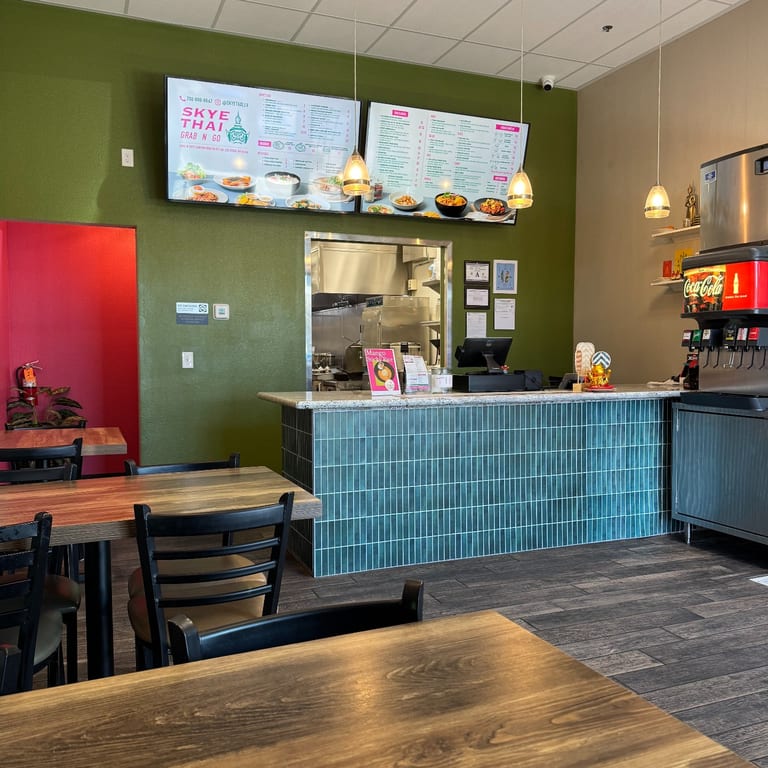 Inside Skye Thai Grab n Go
